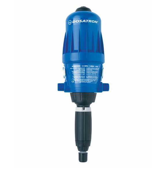 Dosatron inyector D14MZ2: Dispensador de productos químicos 14 Gpm.